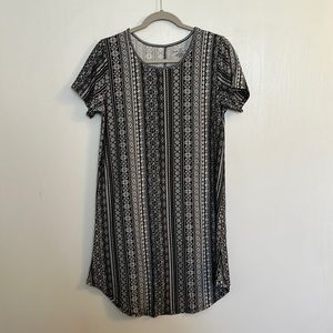 Loose fitting summer dress